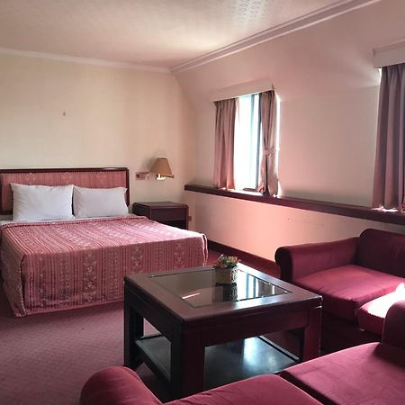 Marshal Hotel Taichung名帥大飯店 Bagian luar foto