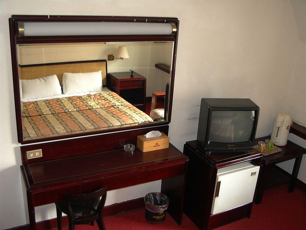 Marshal Hotel Taichung名帥大飯店 Bagian luar foto