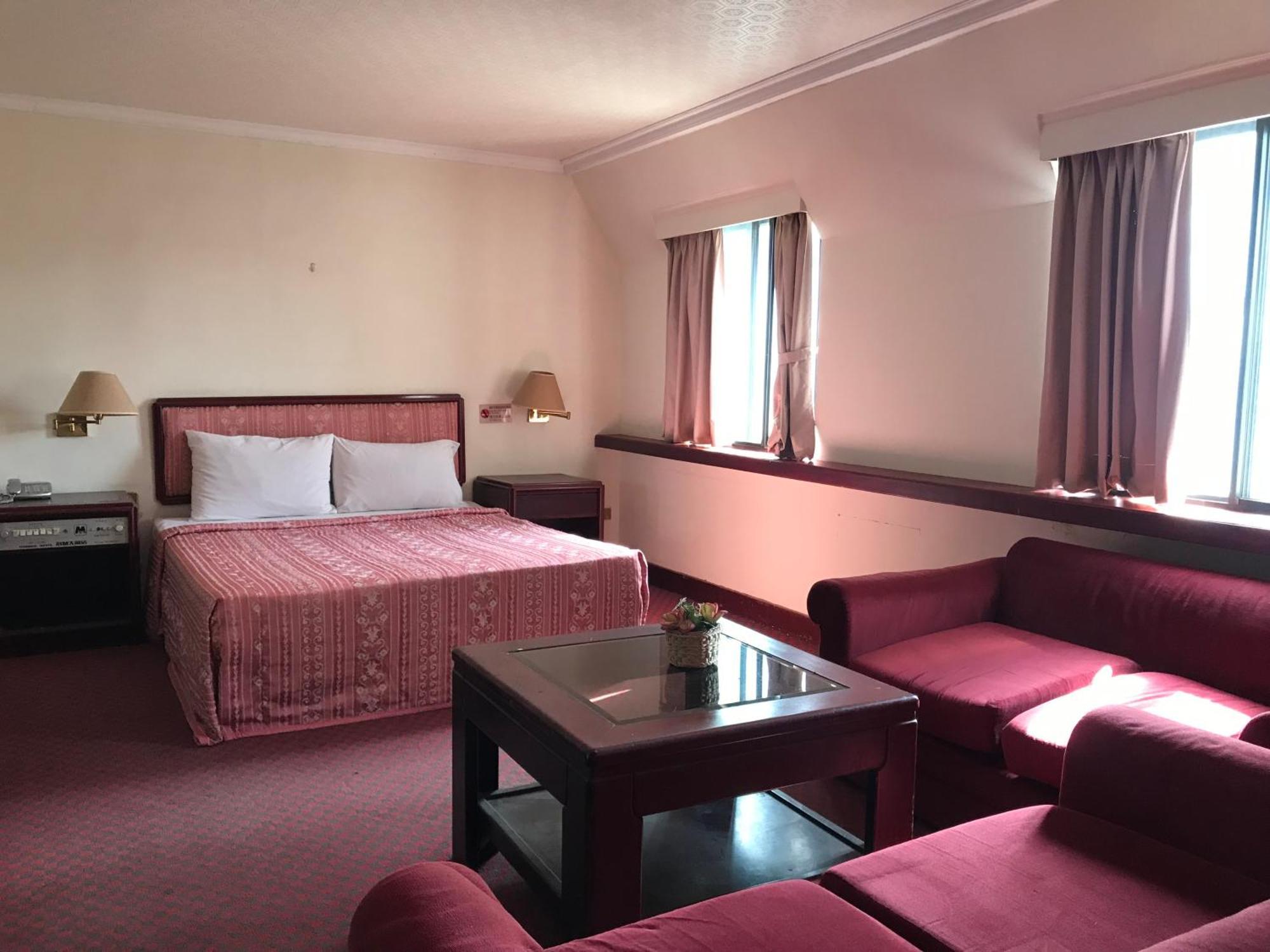 Marshal Hotel Taichung名帥大飯店 Bagian luar foto