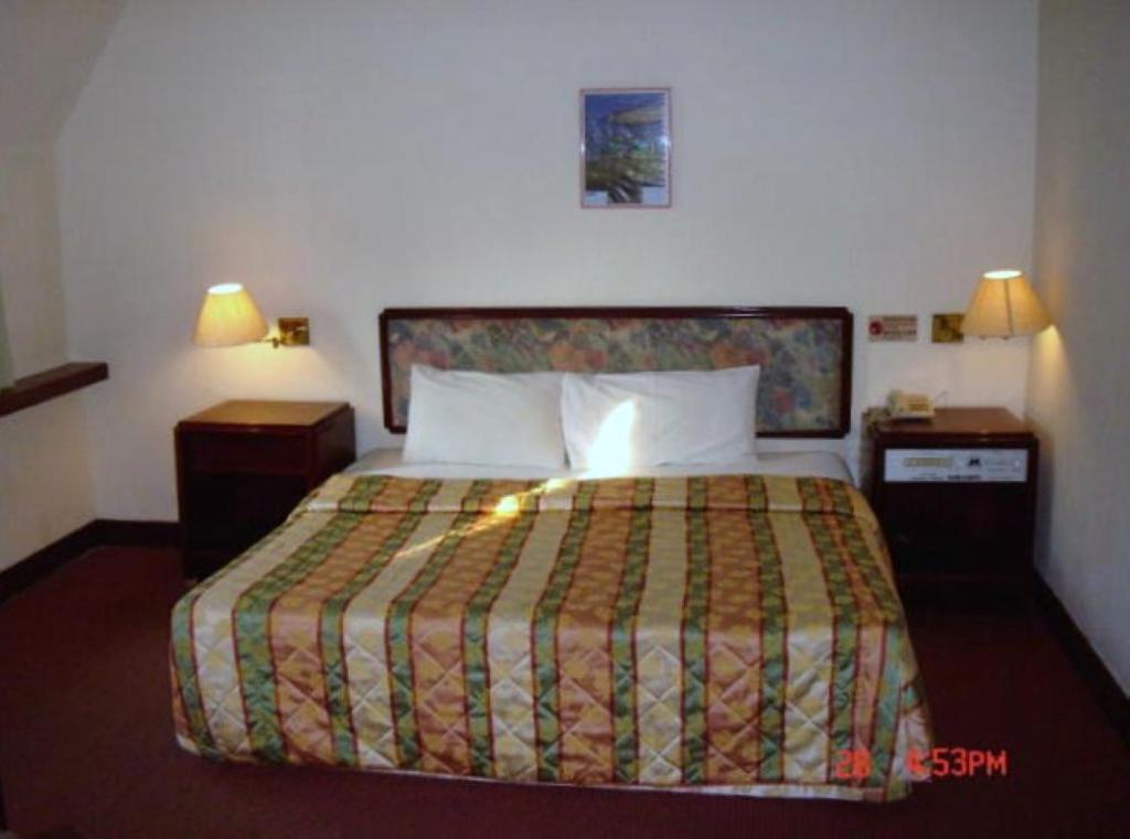 Marshal Hotel Taichung名帥大飯店 Bagian luar foto