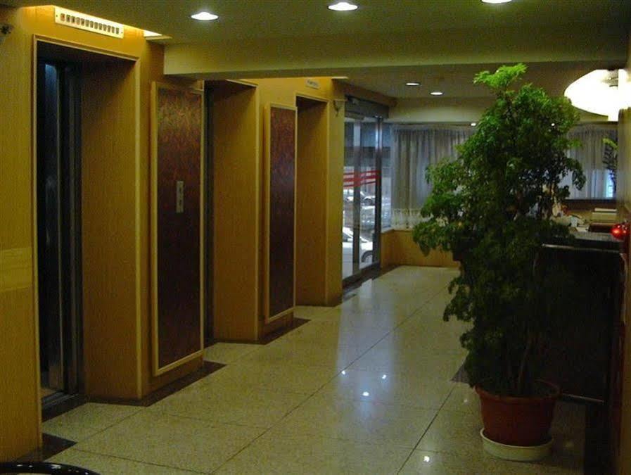 Marshal Hotel Taichung名帥大飯店 Bagian luar foto