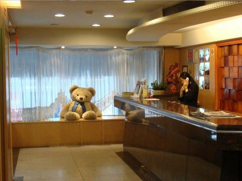Marshal Hotel Taichung名帥大飯店 Bagian luar foto