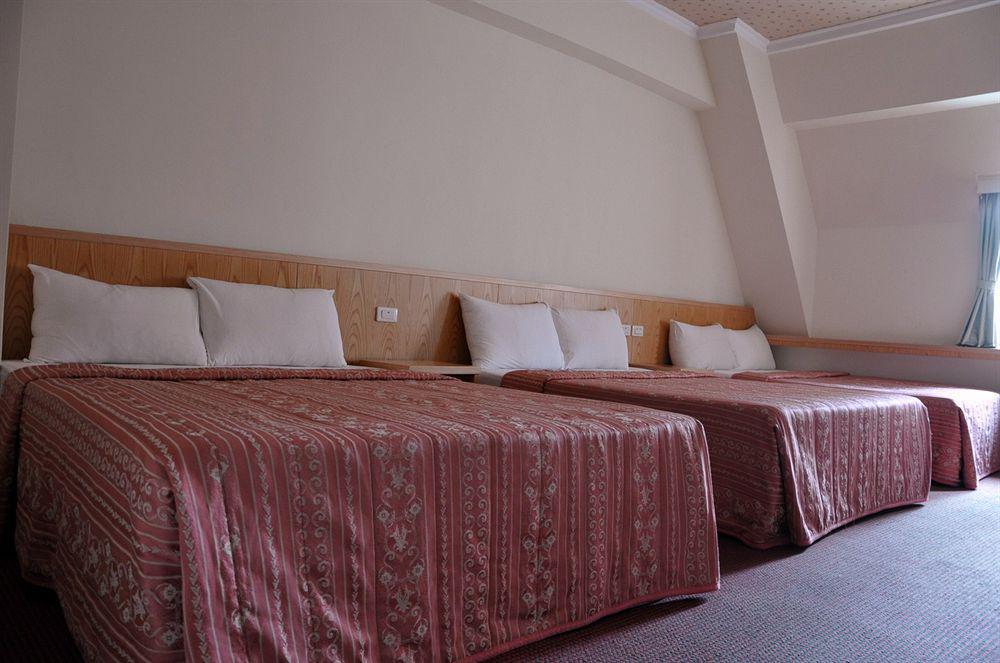 Marshal Hotel Taichung名帥大飯店 Bagian luar foto